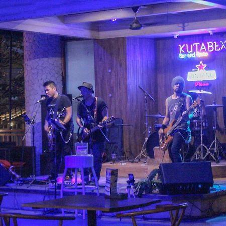 Kutabex Beachfront Hotel Kuta Lombok Εξωτερικό φωτογραφία