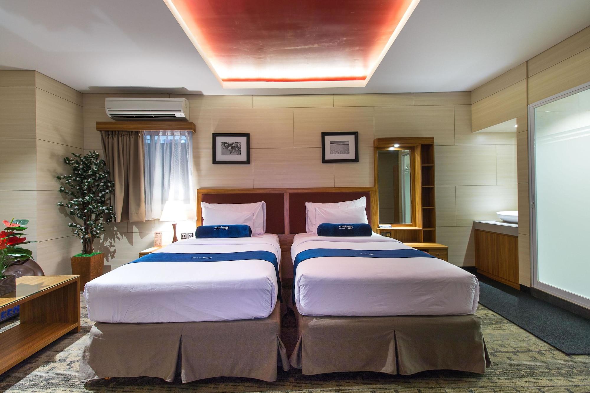 Kutabex Beachfront Hotel Kuta Lombok Εξωτερικό φωτογραφία