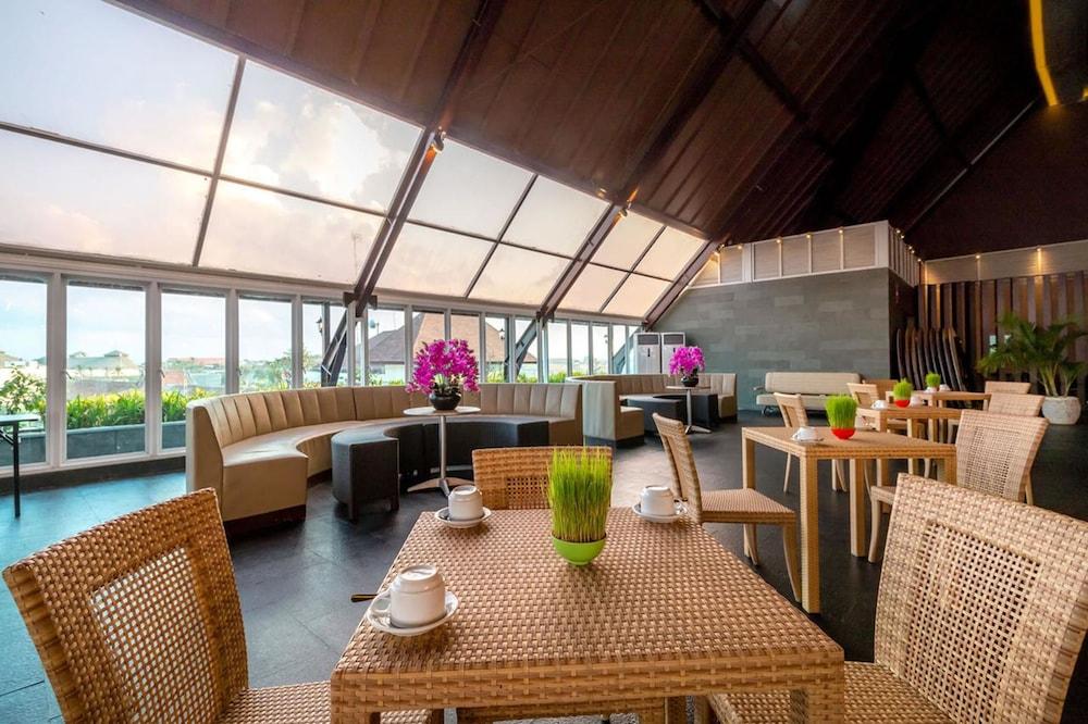 Kutabex Beachfront Hotel Kuta Lombok Εξωτερικό φωτογραφία