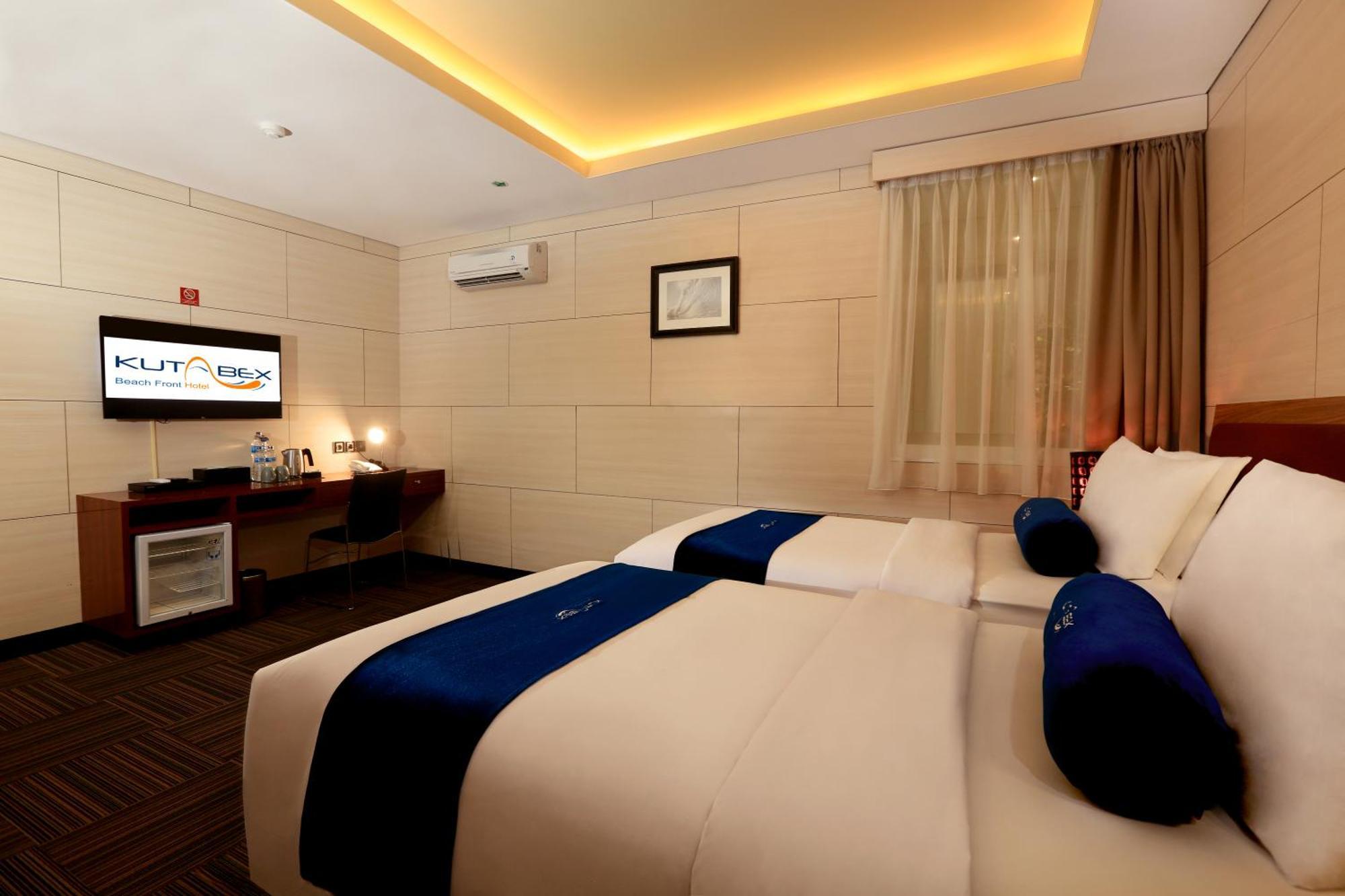 Kutabex Beachfront Hotel Kuta Lombok Εξωτερικό φωτογραφία