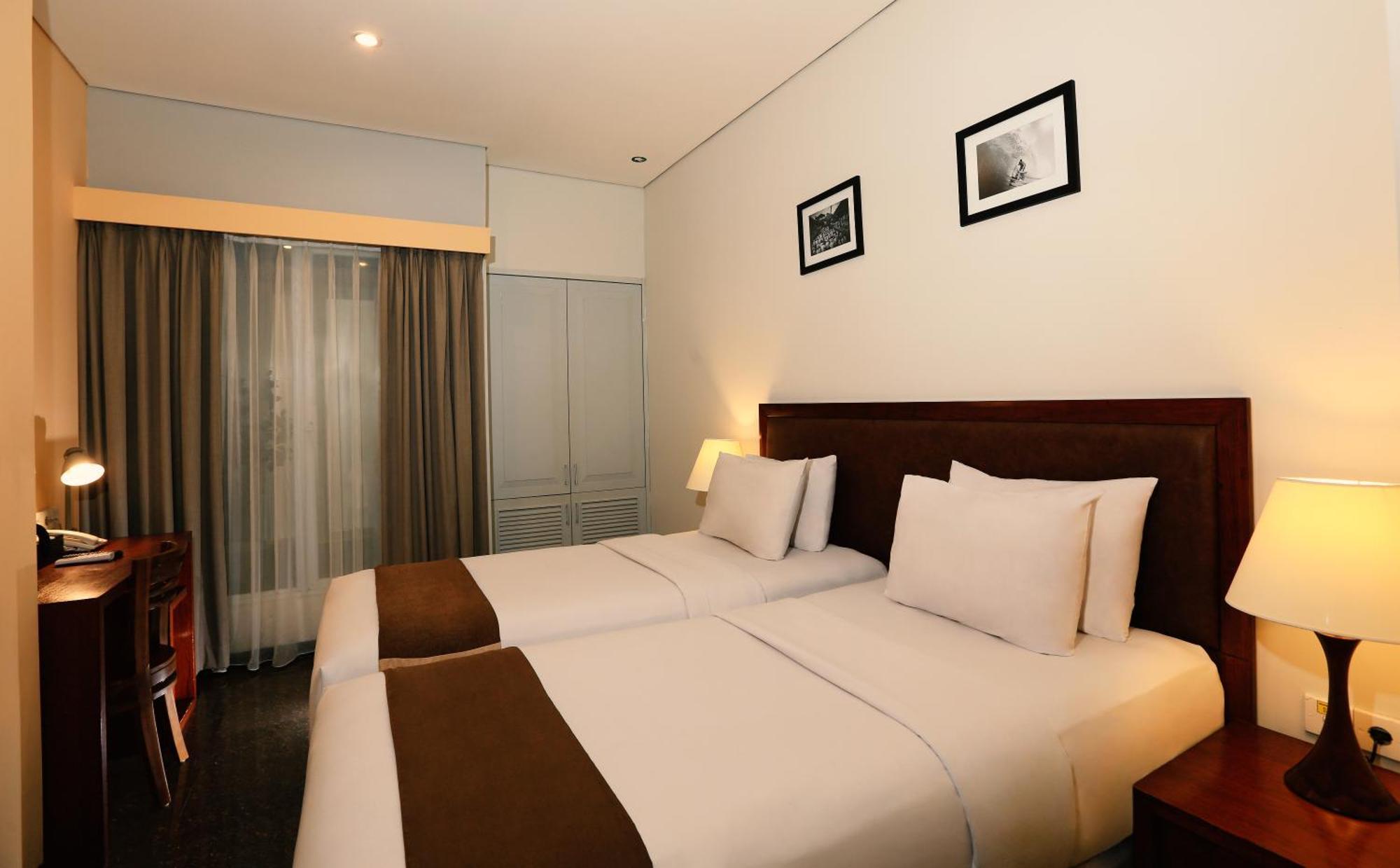 Kutabex Beachfront Hotel Kuta Lombok Εξωτερικό φωτογραφία