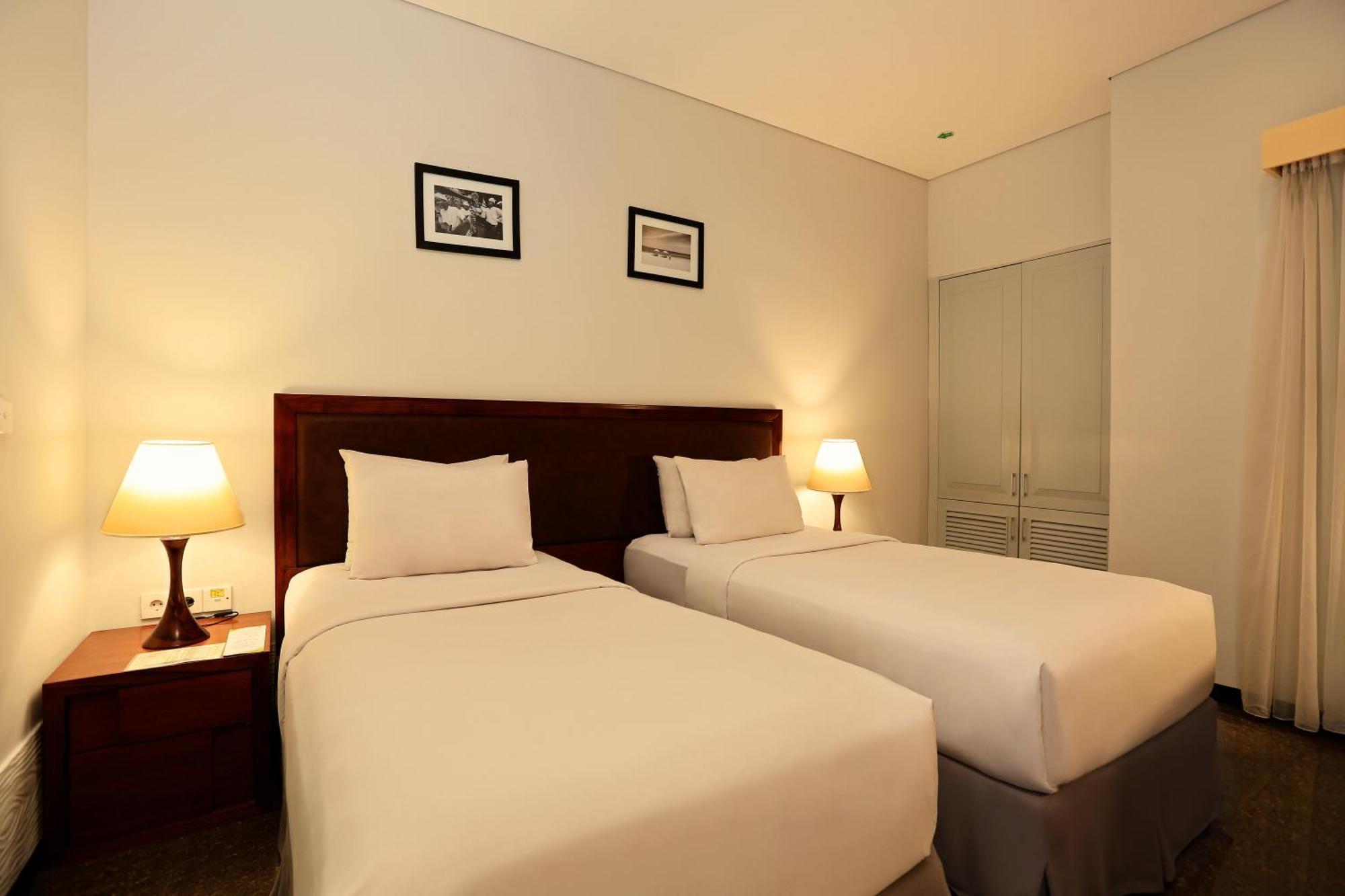 Kutabex Beachfront Hotel Kuta Lombok Εξωτερικό φωτογραφία