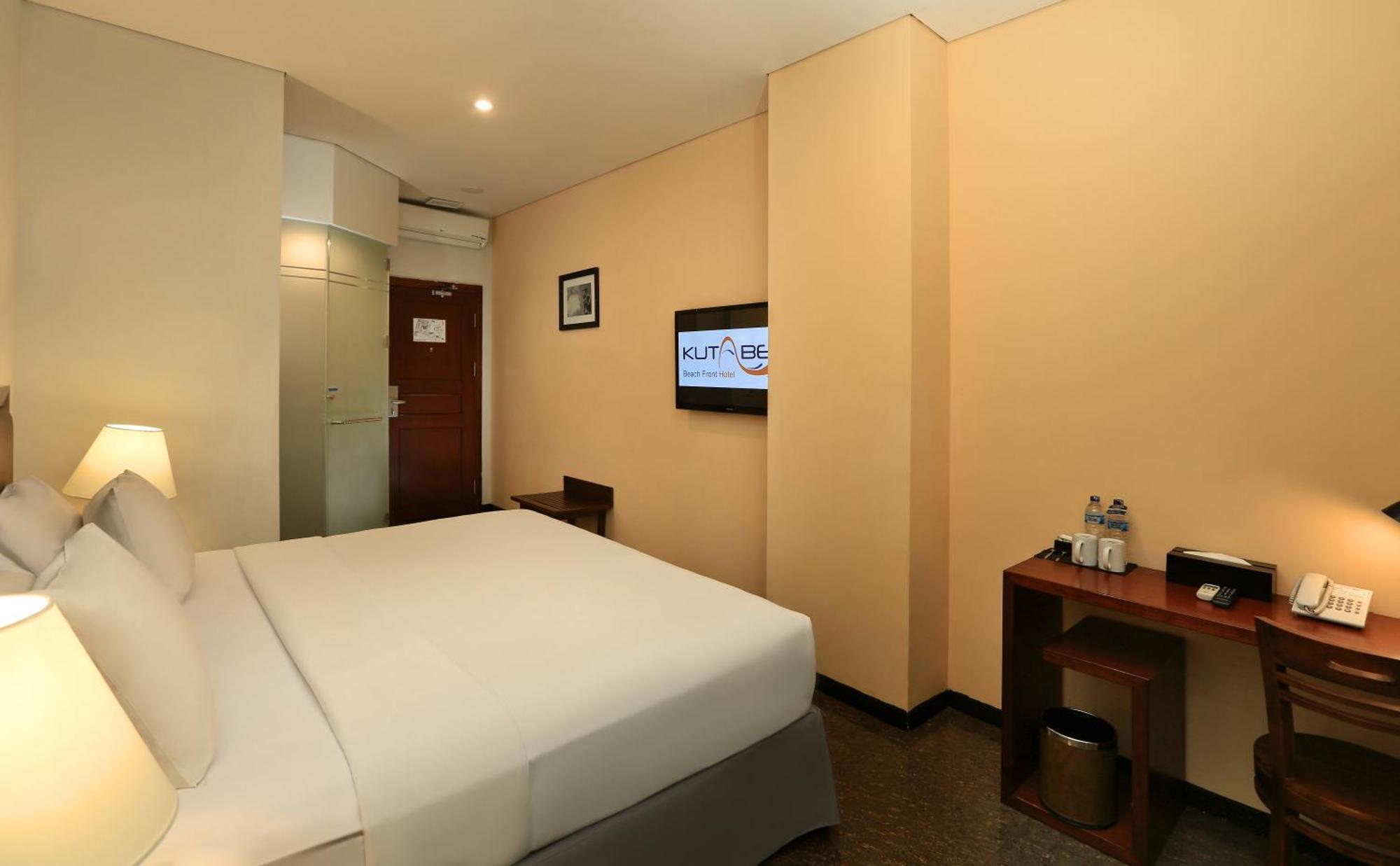 Kutabex Beachfront Hotel Kuta Lombok Εξωτερικό φωτογραφία