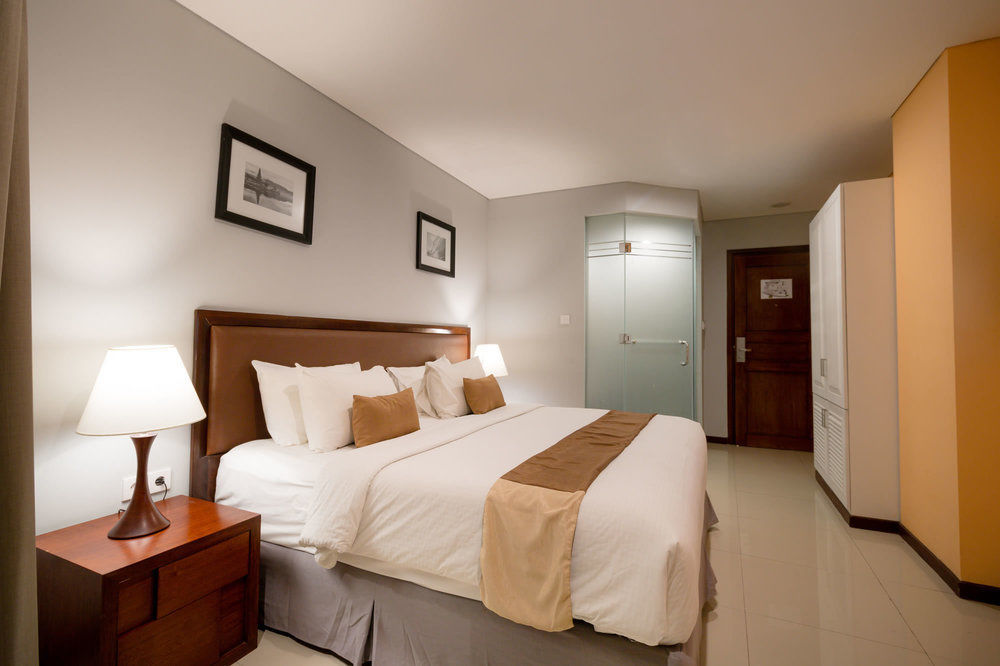Kutabex Beachfront Hotel Kuta Lombok Εξωτερικό φωτογραφία